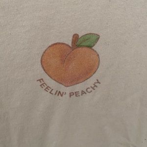 Super comfy peachy shirt